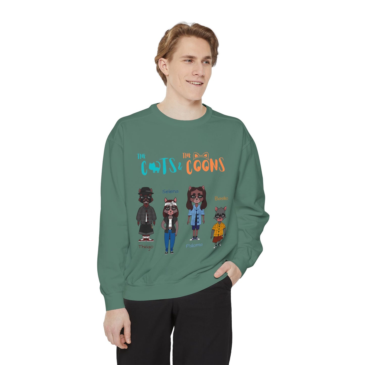 Whimsical Graphic Sweatshirt: Cozy Style for Cat and Raccoon Lovers - Perfect for Gift Giving, Casual Wear, Celebrations, Everyday Comfort